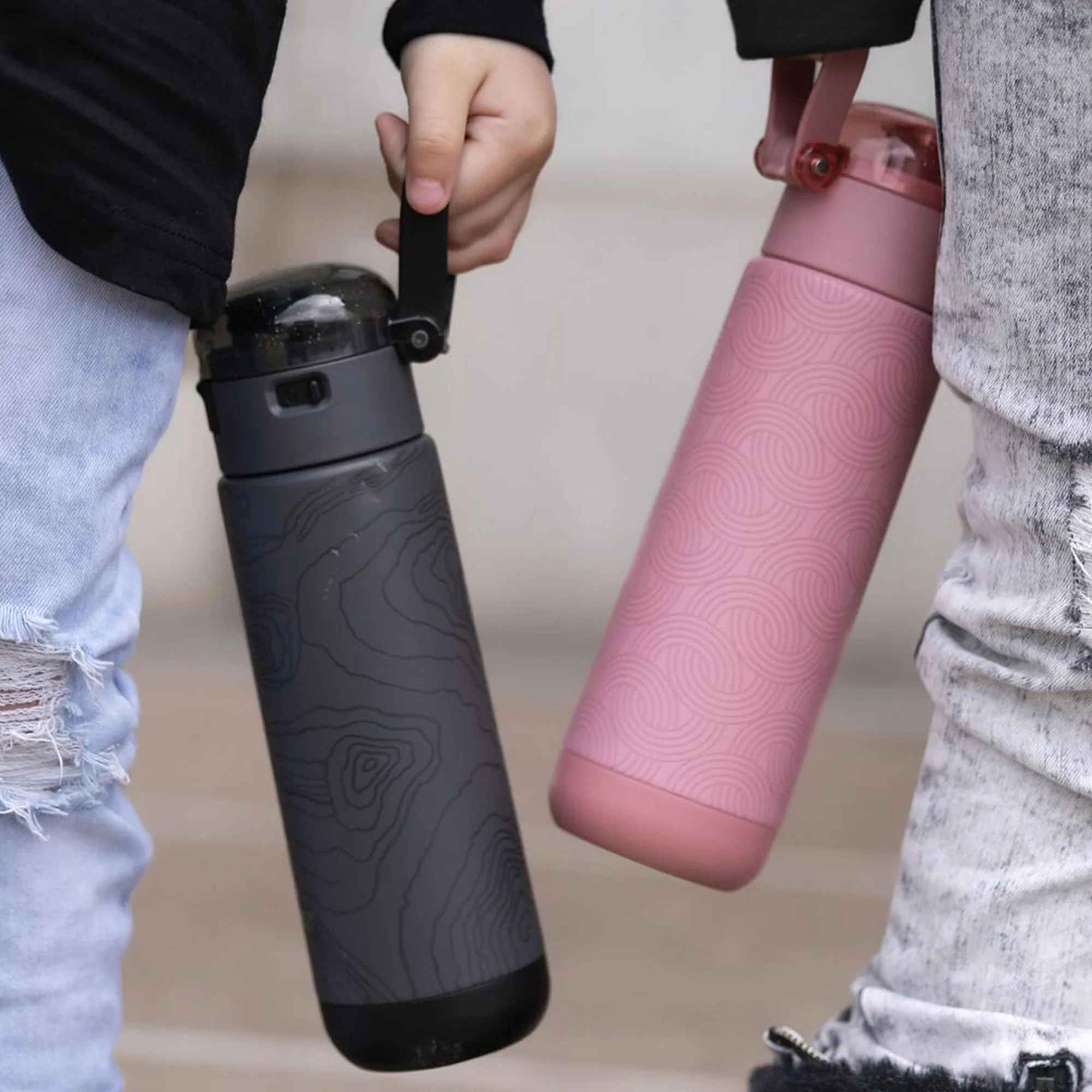 18oz Stainless Steel Sports Bottle - Gray Graphic - Image 3