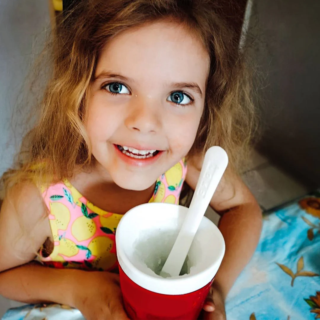 Slush & Shake Maker - Red - Image 9