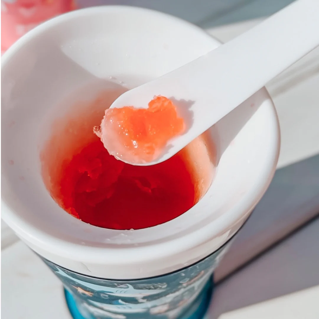 Slush & Shake Maker - Shark - Image 5