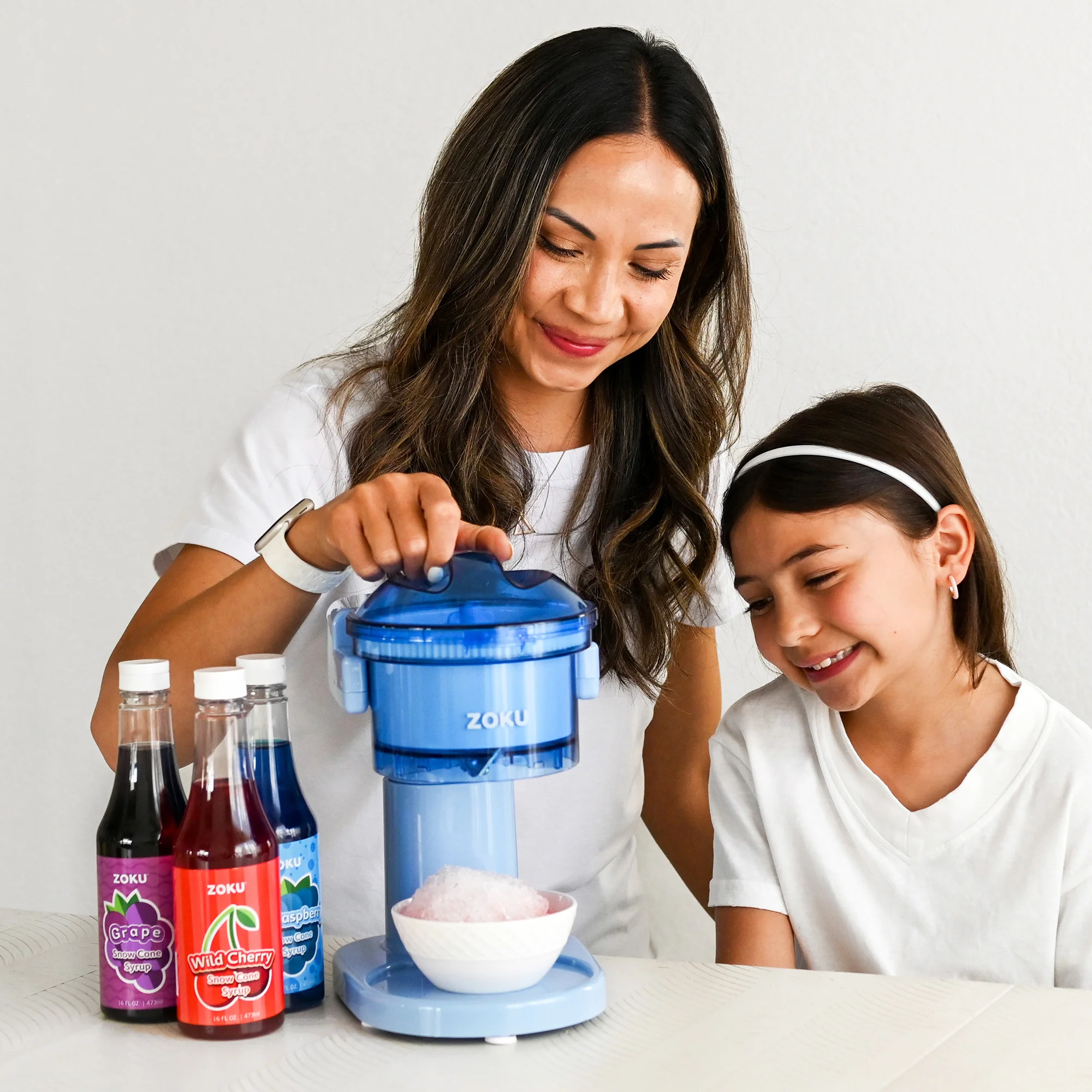 Snow Cone Maker & Syrups Bundle - Image 5